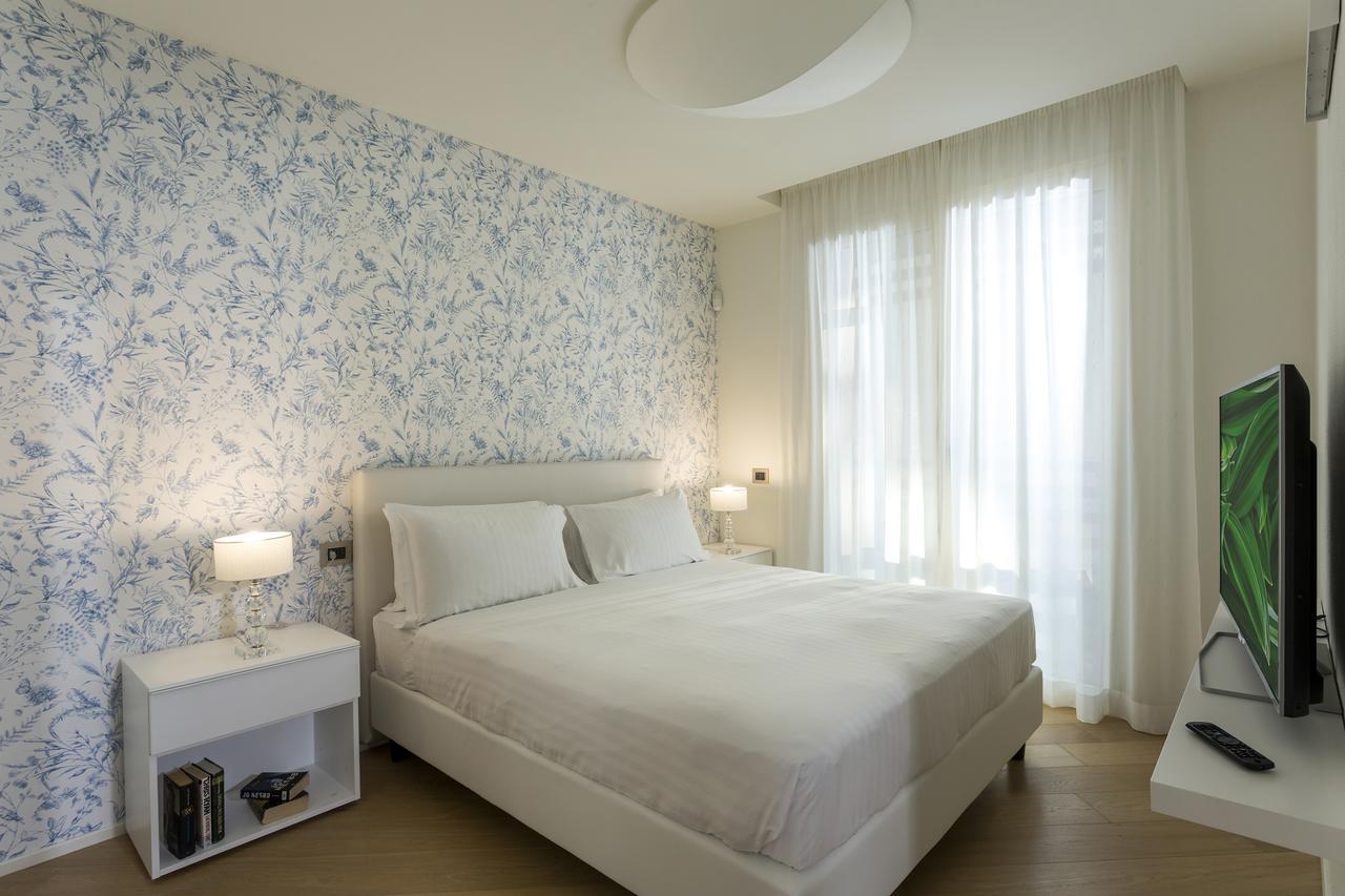 Embassy Aparthotel リミニ エクステリア 写真